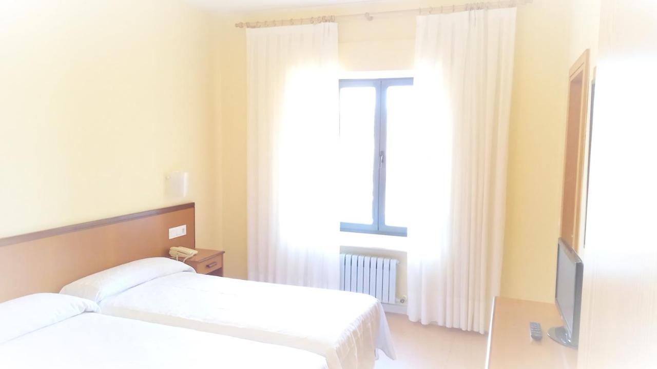 Hotel Balneario De Retortillo Pokoj fotografie